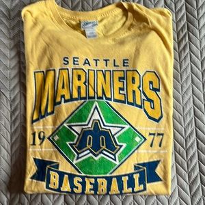 Mens 47 brand Florida Marlins shirt sleeve Tshirt